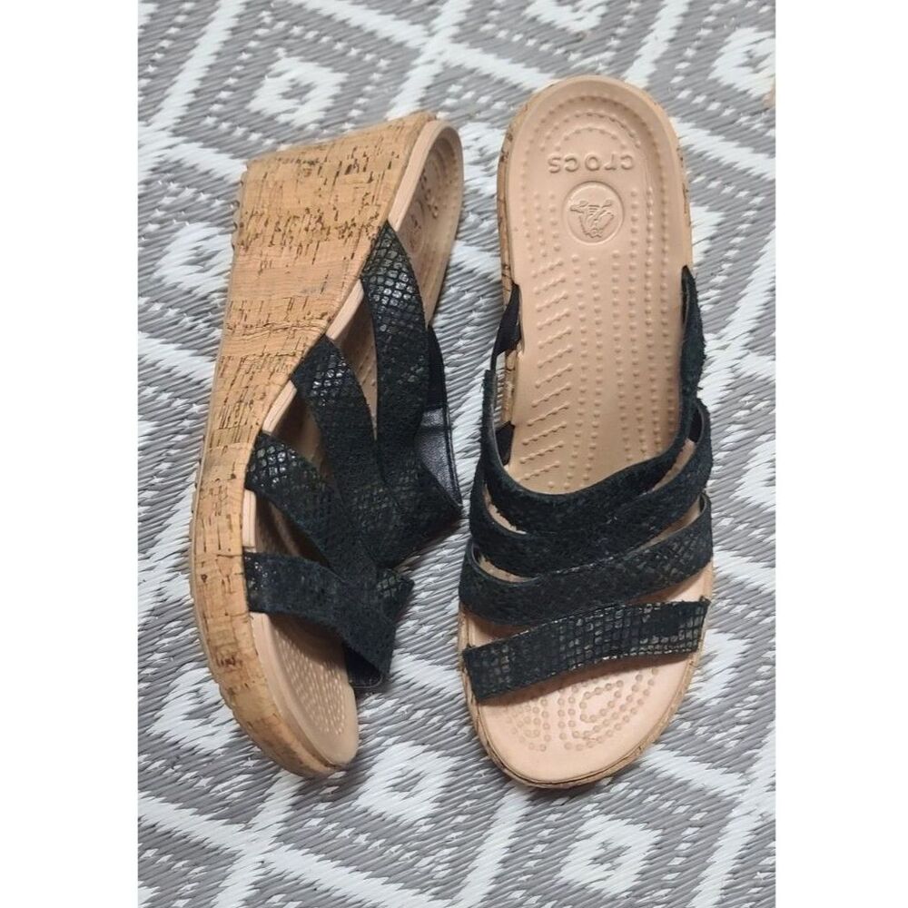 CROCS size 7 tan wedge sandals black stretch comfortable slide platform